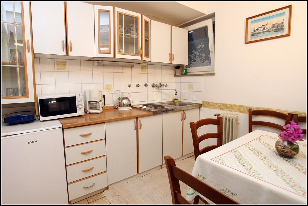 Champagne Apartments Portoroz Vp Екстериор снимка